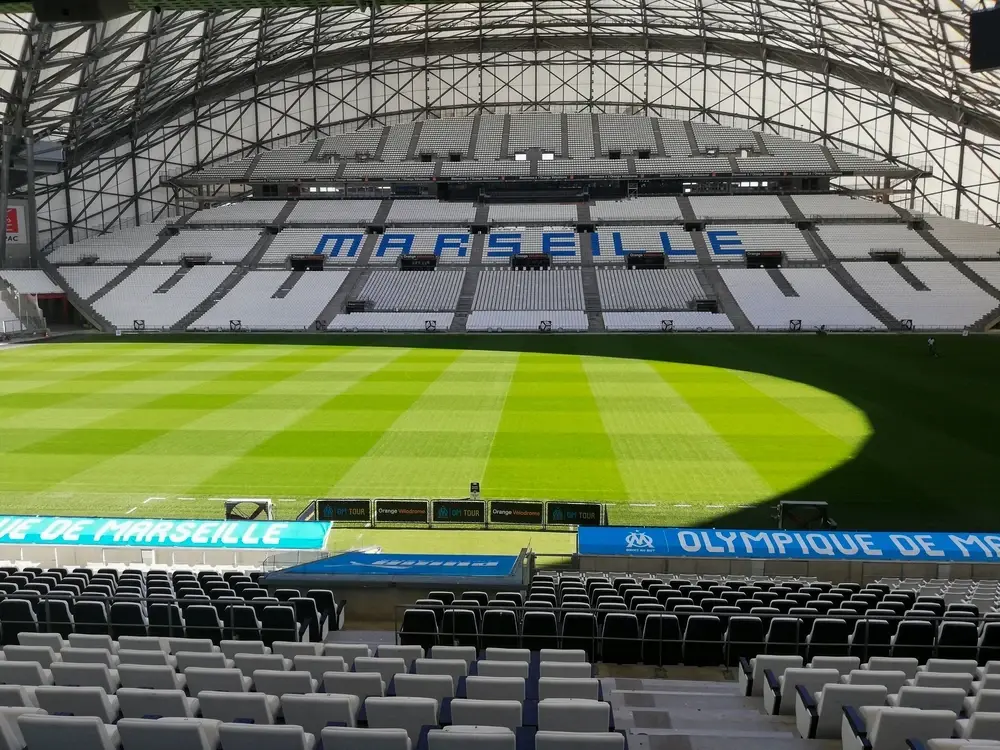olympique-marsylia-odsyla-keyliane-a-abdallaha-do-rezerw